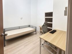 West Park Regency (D5), Apartment #561492111